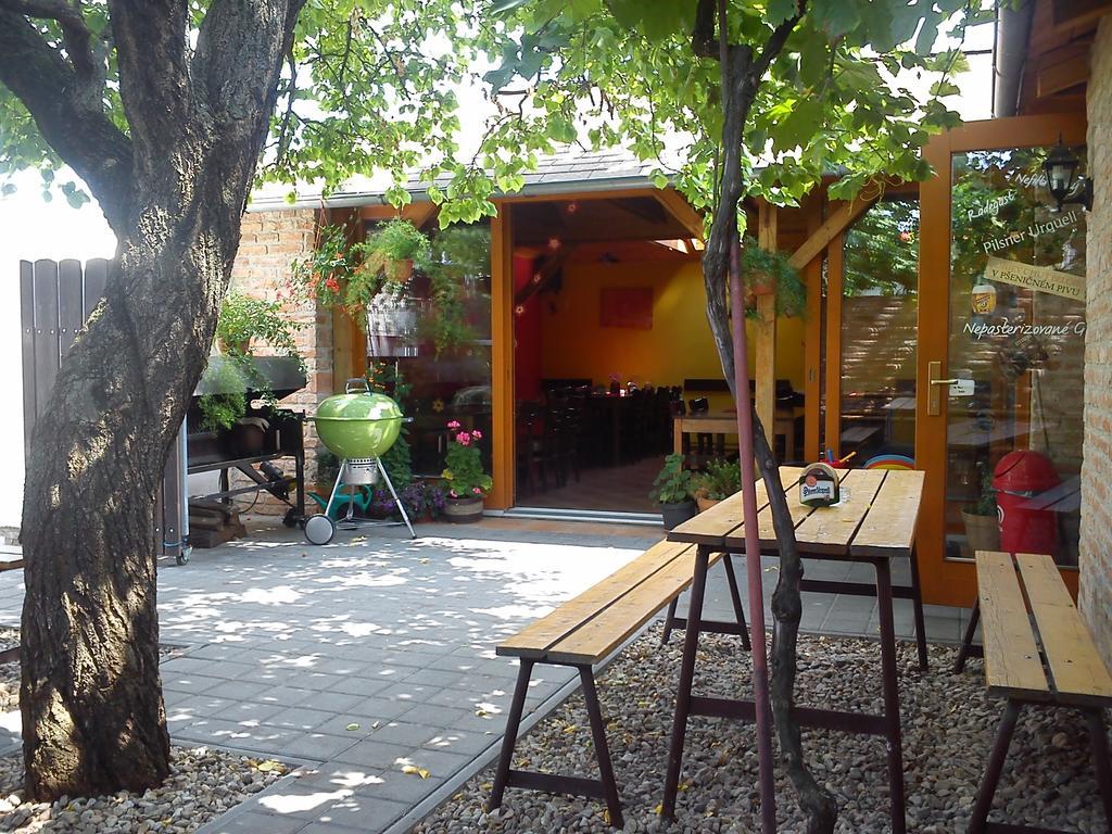Penzion Pitnerka Hustopeče Exterior foto